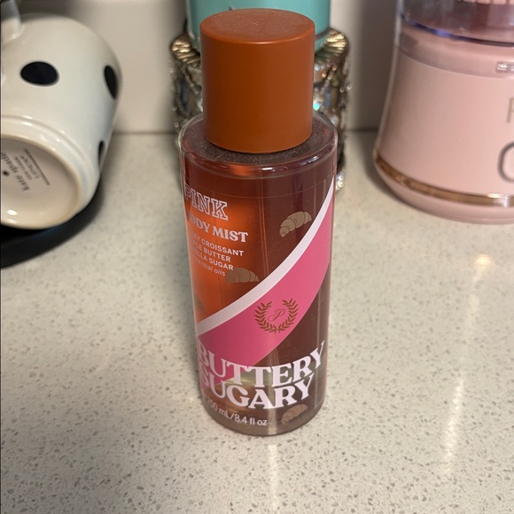 New Victoria’s Secret PINK Buttery Sugar Body Mist - Picture 3 of 5